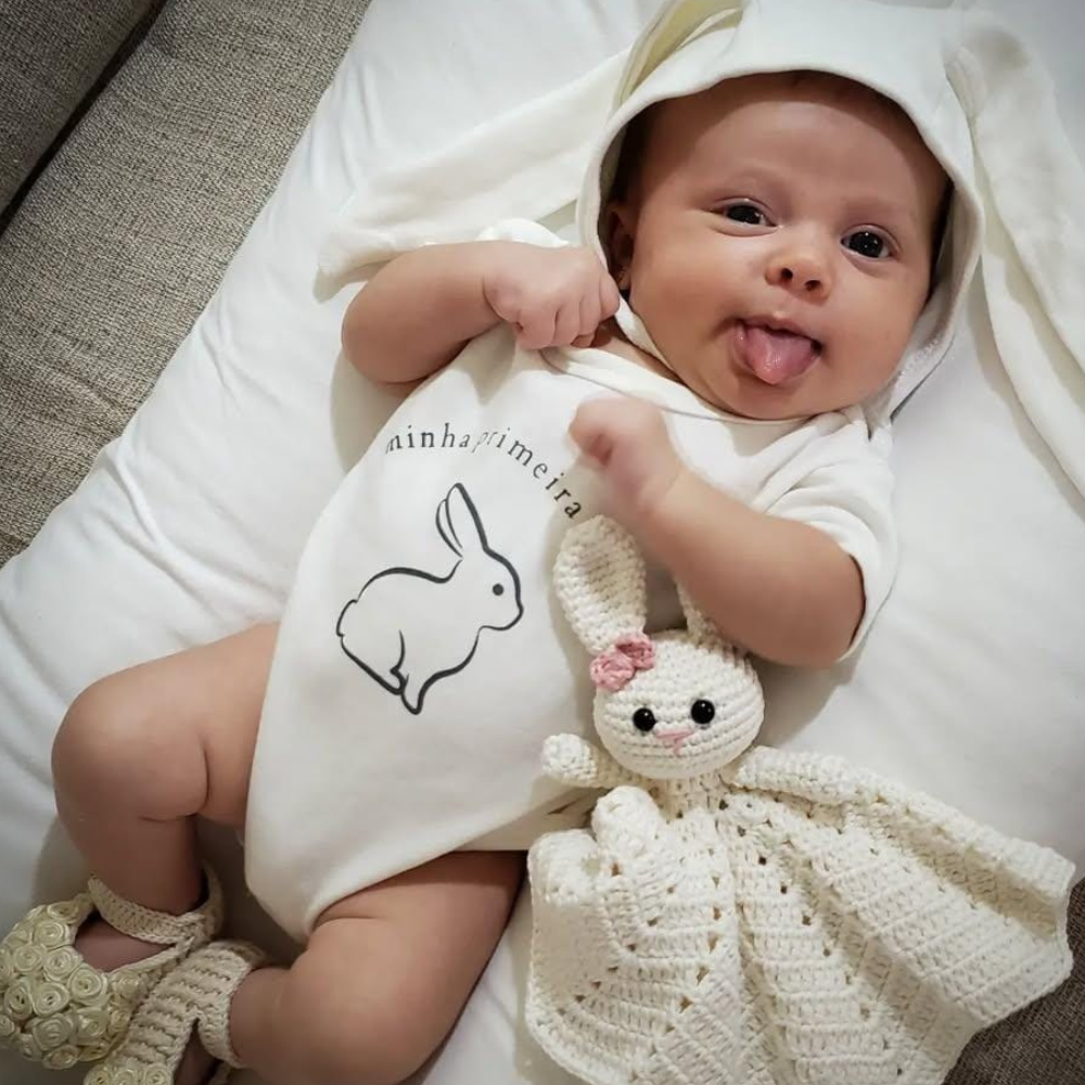 Body Bebê Primeira Páscoa Unissex