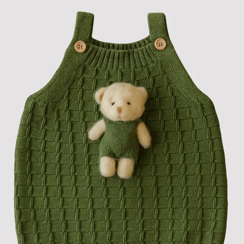 Jardineira Bebê Tricot Ursinho Verde Musgo
