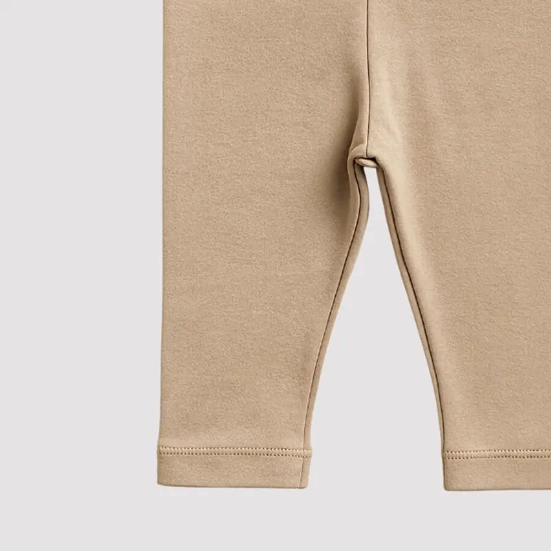 calça básica e versátil para enxoval unissex