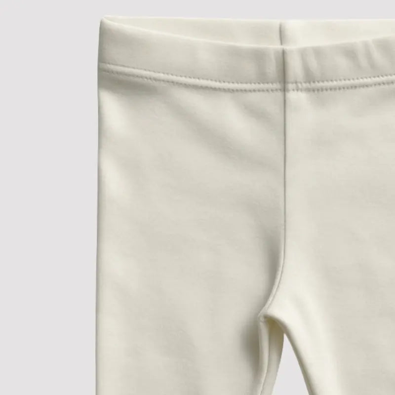 calça off white bebê com cós elástico confortável