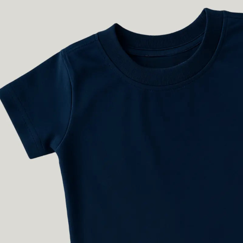 camisa infantil azul escura para eventos e dia a dia