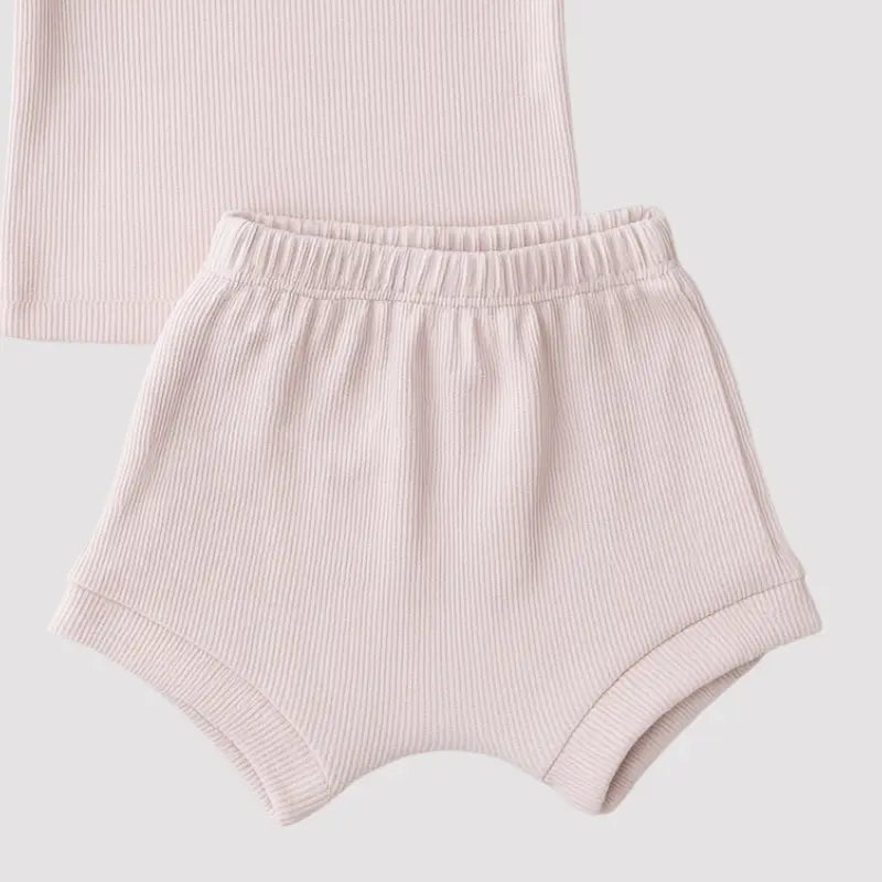 conjunto bebê confortável e moderno para uso diário