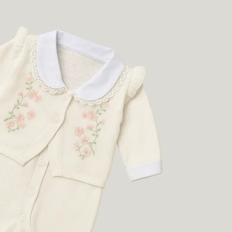 conjunto jardim encantado para recém-nascida em tricot elegante