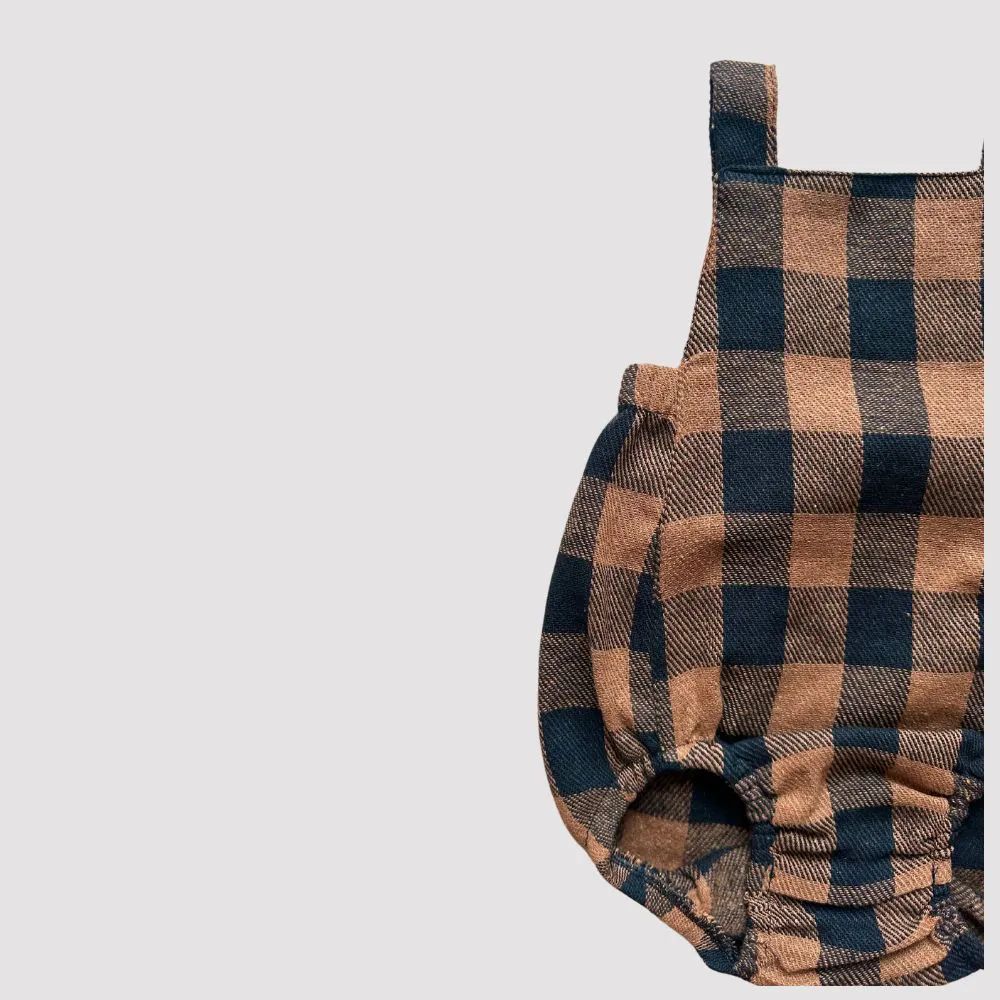 Romper Bebê Xadrez Flanelado Caramelo
