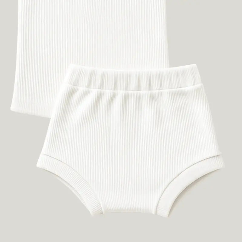 look confortável off white para bebê em dias de calor