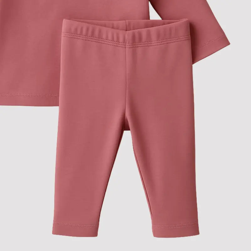 look feminino bebê com blusa e calça rosa suave