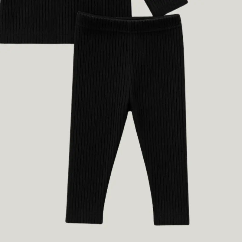 look preto moderno para bebê menino e menina