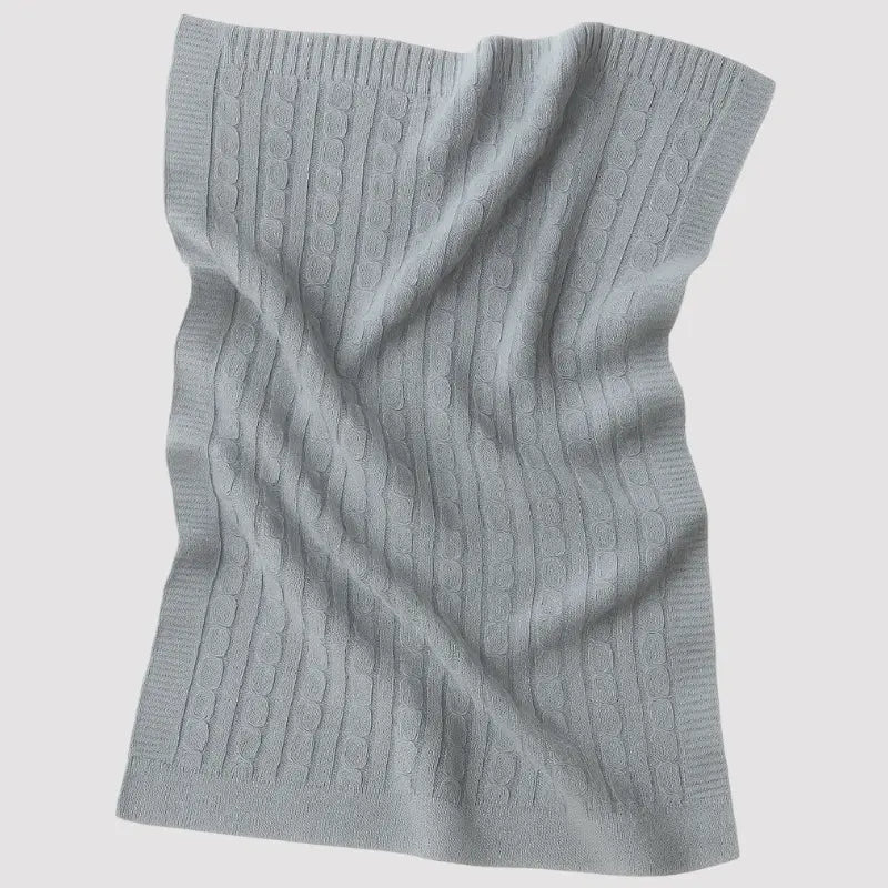 manta trançada azul em tricot para bebê
