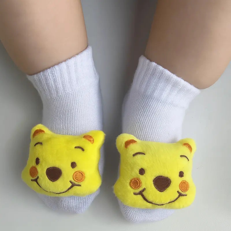 meia-bebe-ursinho-pooh-rose-sensorial-moose-kids