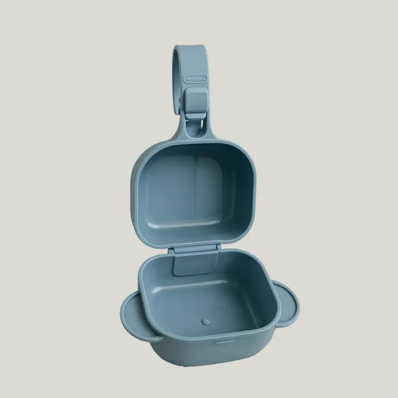 porta chupeta com alça e formato de urso para bebê