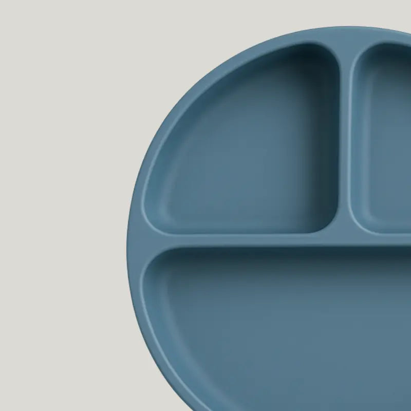 prato de silicone com divisória azul marinho para bebê