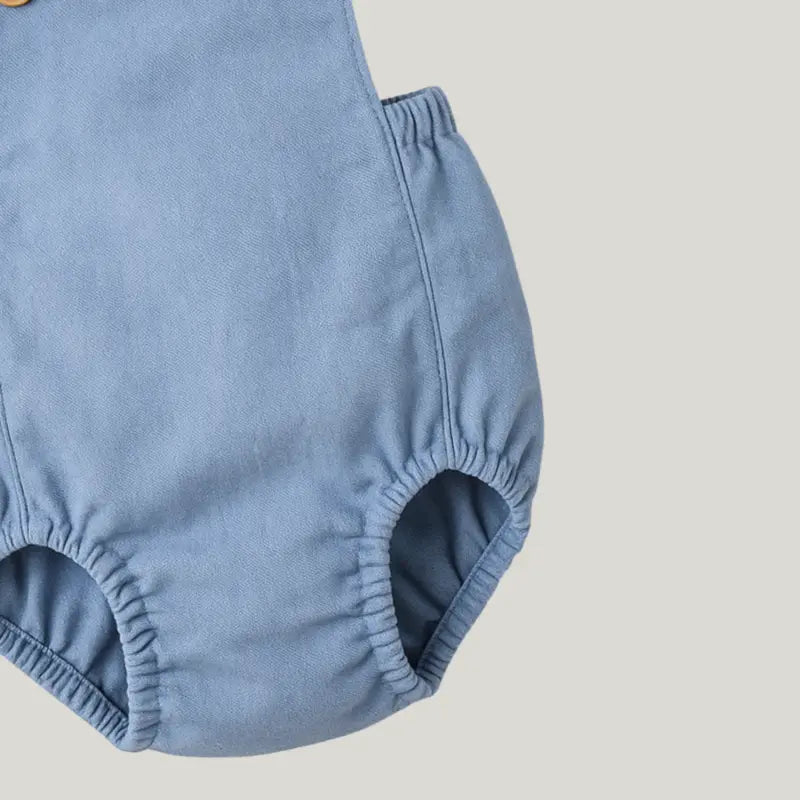 roupa clássica de linho azul bebê para batizado ou festa
