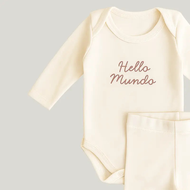 roupa confortável e ecológica para bebê recém-nascida menina