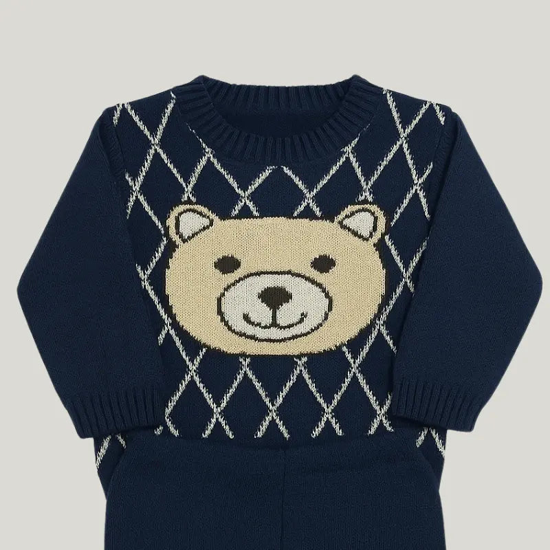 roupa confortável e elegante para bebê menino