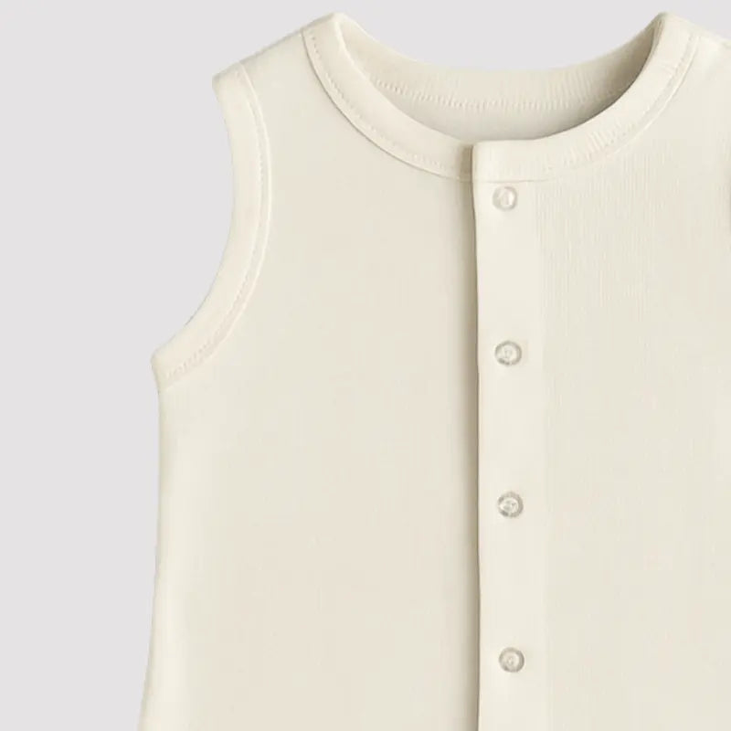 roupa de verão leve e confortável para bebê