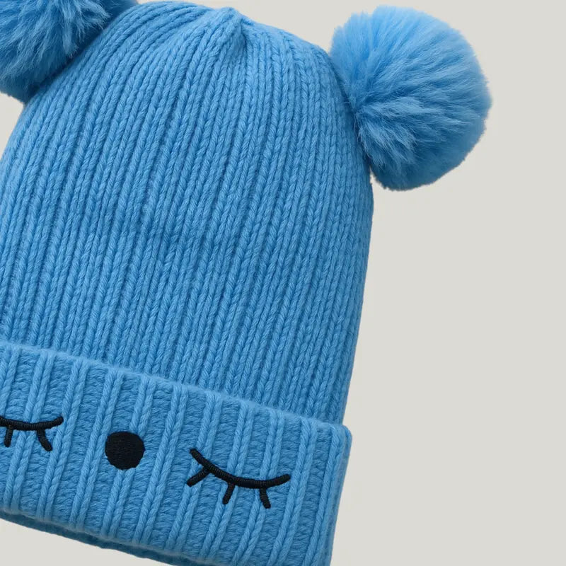 touca moderna e neutra para bebê menino