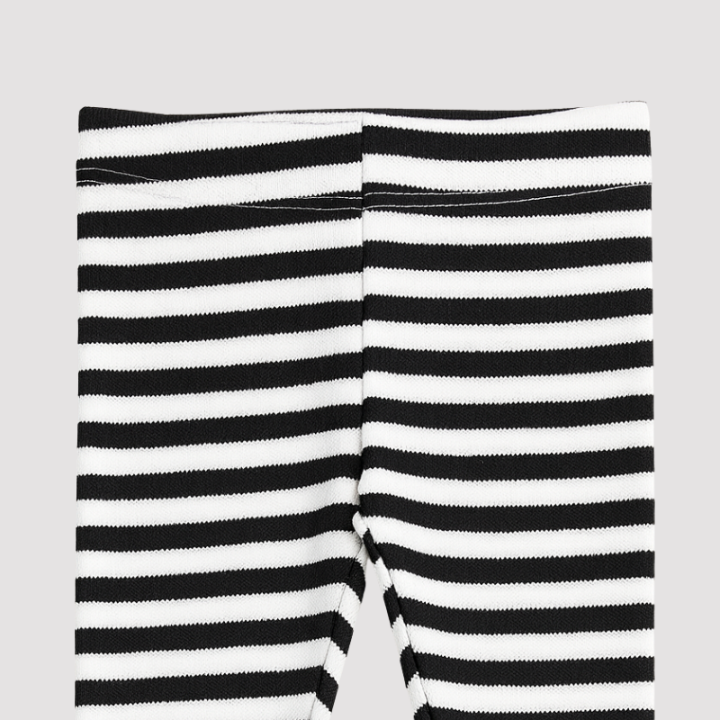 Pantalones de bebé de rayas negras suaves