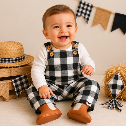 Jardineira Bebê Flanelada Chess Black
