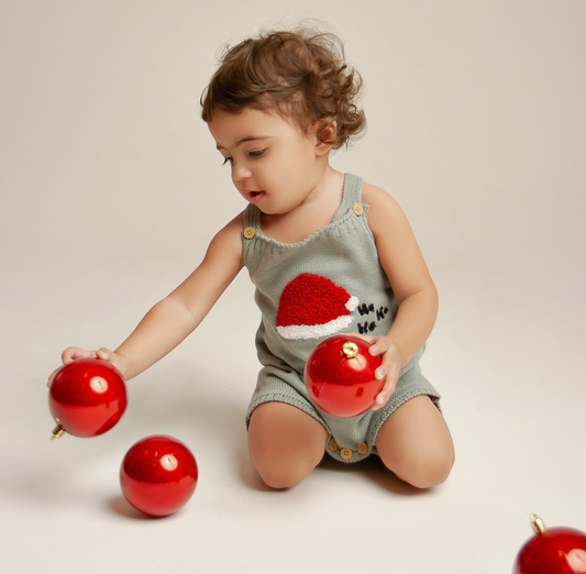 Jardineira Bebê Tricot Bordado Noel Musgo