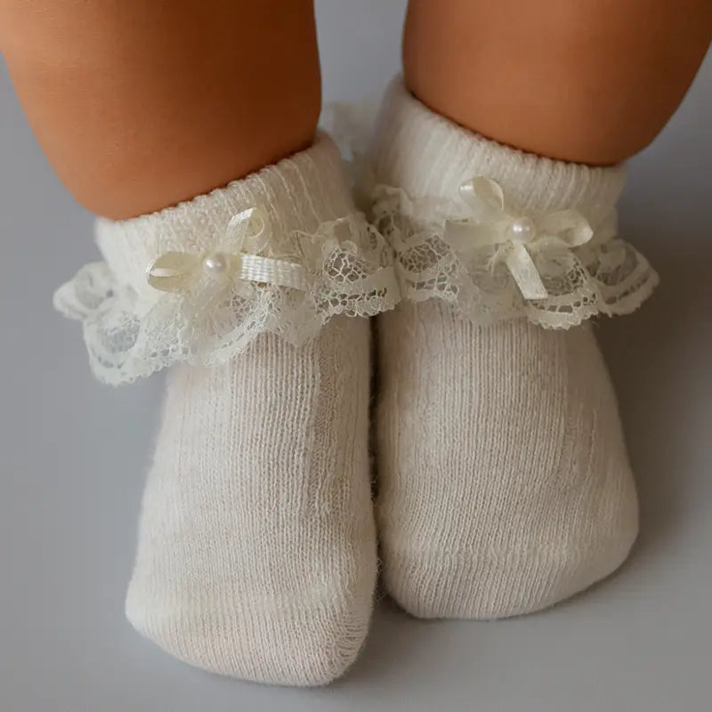 Meia Bebe Algodao Lacinho Bordado Cream