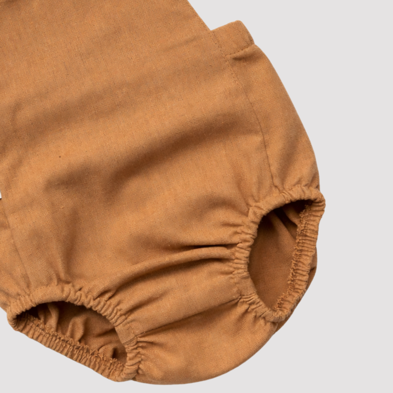 Romper Bebê Tradicional Linho Caramelo