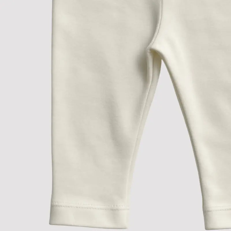 calça confortável e leve para uso diário do bebê

