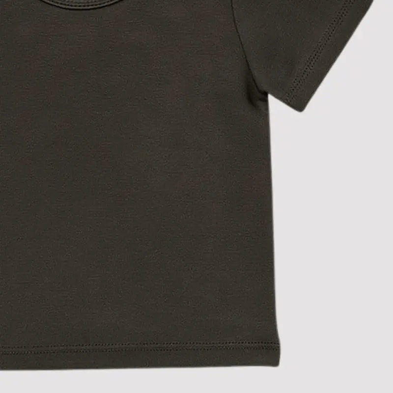 camisa neutra para bebê moderna e elegante


