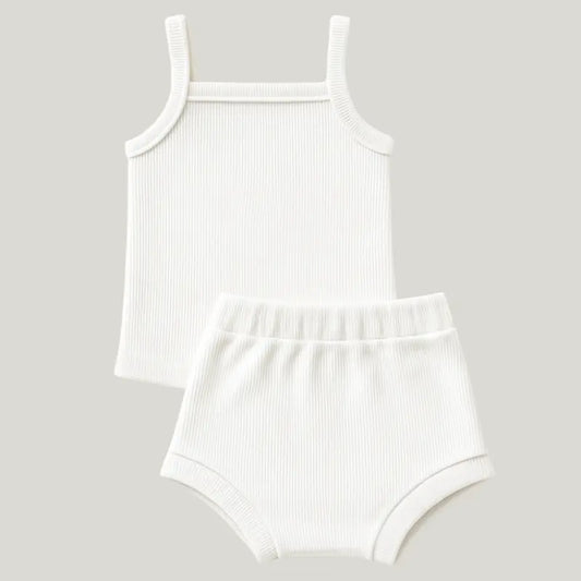 conjunto bebê menina off white look de verão praia


