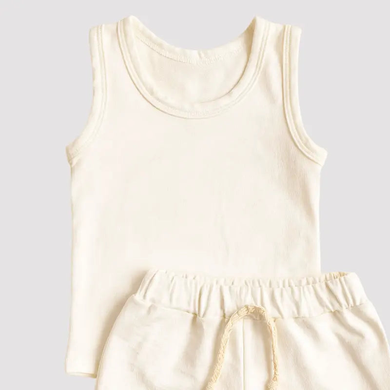 conjunto de camiseta e short em algodão para bebê