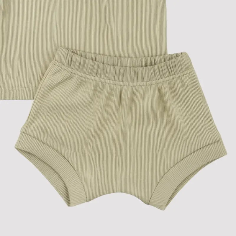 look bege neutro para uso diário do bebê

