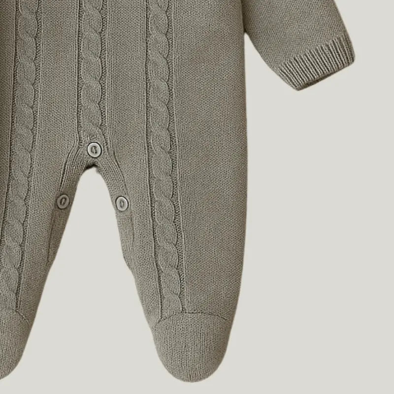 roupa delicada e confortável para a primeira saída do bebê

