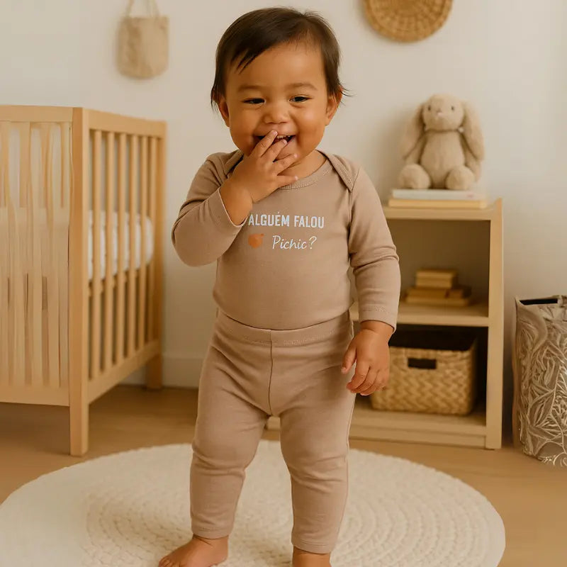 roupa divertida para bebê com toque macio e tecido sustentável

